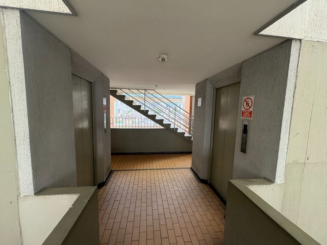 Apartamento de 3 alcobas en venta en San Francisco, Bucaramanga, 67 m² · foto 14 de 21
