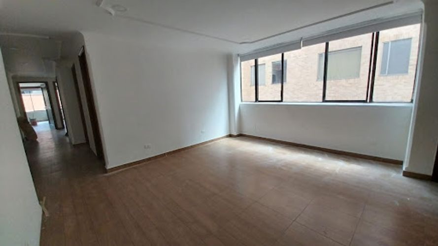 Apartamento de 5 alcobas en venta en La Carolina, Bogotá, 280 m² · foto 8 de 24