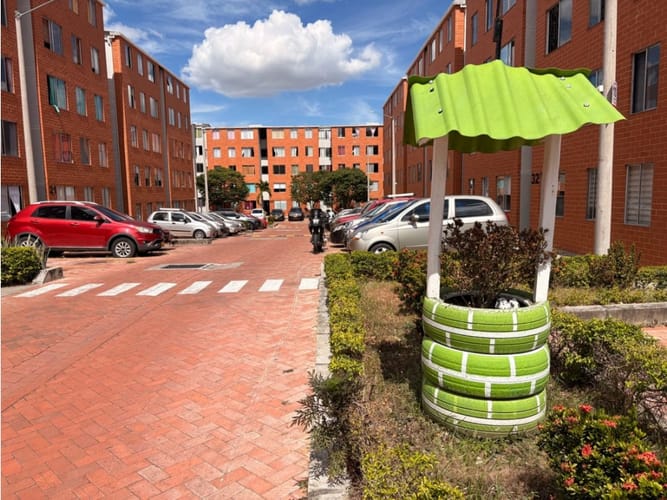 Apartamento de 3 alcobas en venta en San Martin, Ibagué, 42 m² · foto 15 de 17