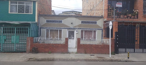 Casa en venta en La Giralda, Bogotá · foto 5 de 22