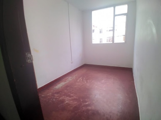 Casa en venta en Ciudad Berna, Bogotá · foto 7 de 13