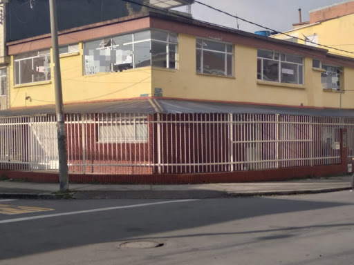 Casa en venta en Ciudad Berna, Bogotá · foto 12 de 13
