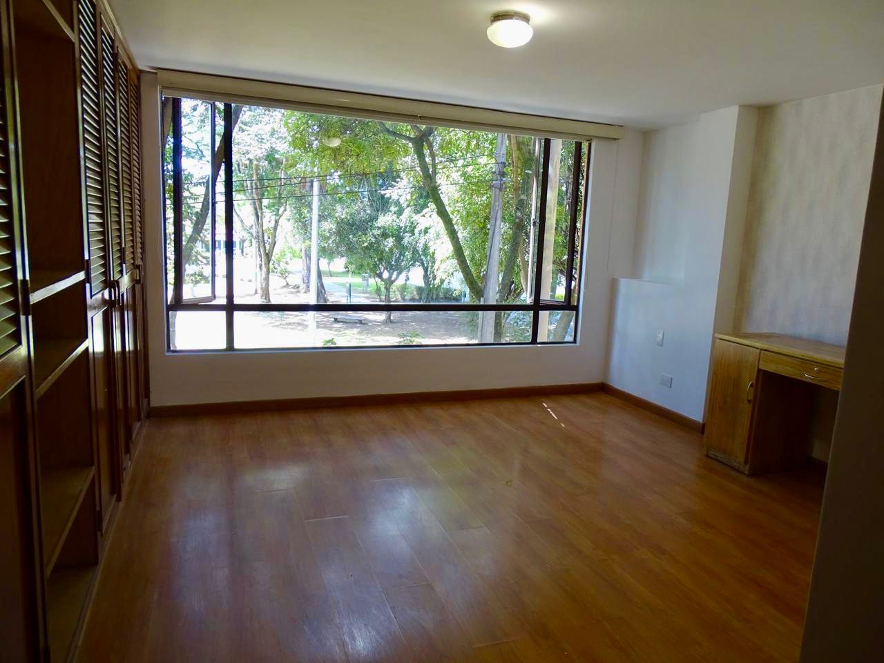 Apartamento en venta en Alhambra, Bogotá · foto 7 de 18