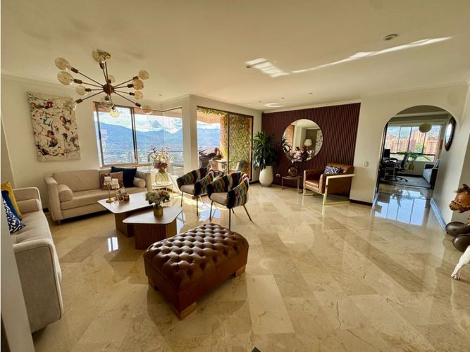 Apartamento de 3 alcobas en venta en El Diamante No. 2, Medellín, 145 m² · foto 7 de 16