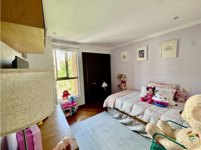 Apartamento de 3 alcobas en venta en El Diamante No. 2, Medellín, 145 m² · foto 12 de 16