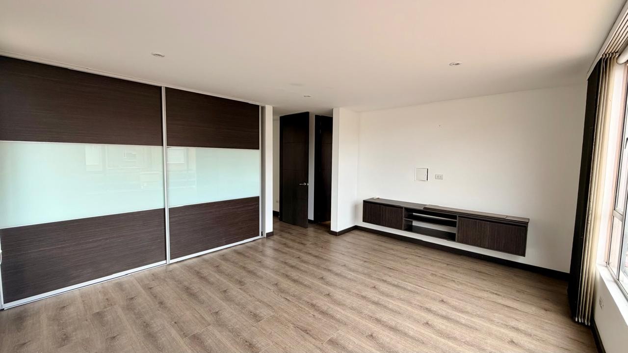 Casa en arriendo en Laura Vicuña, Chía · foto 16 de 24