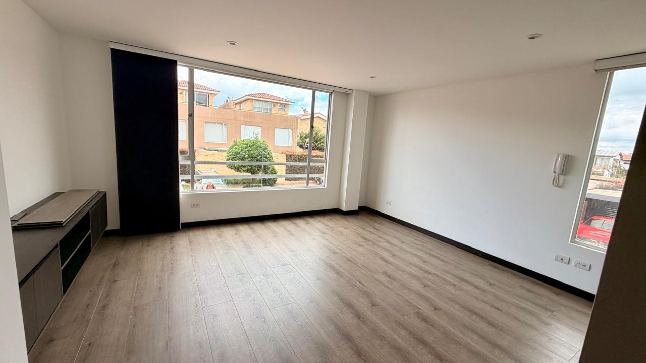 Casa en arriendo en Laura Vicuña, Chía · foto 17 de 24