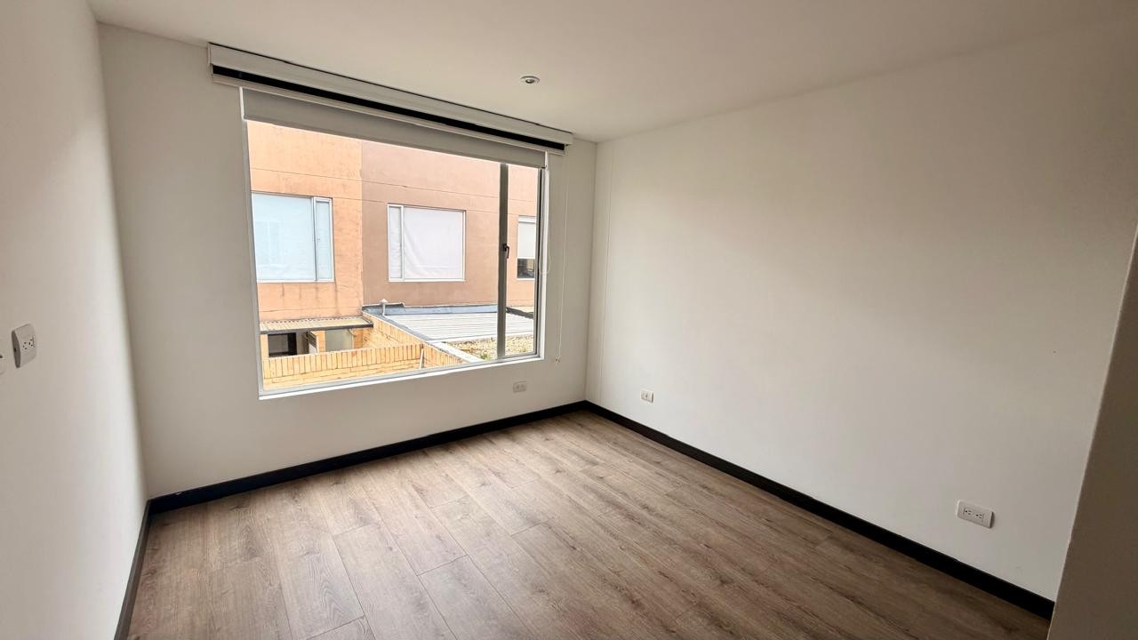Casa en arriendo en Laura Vicuña, Chía · foto 21 de 24