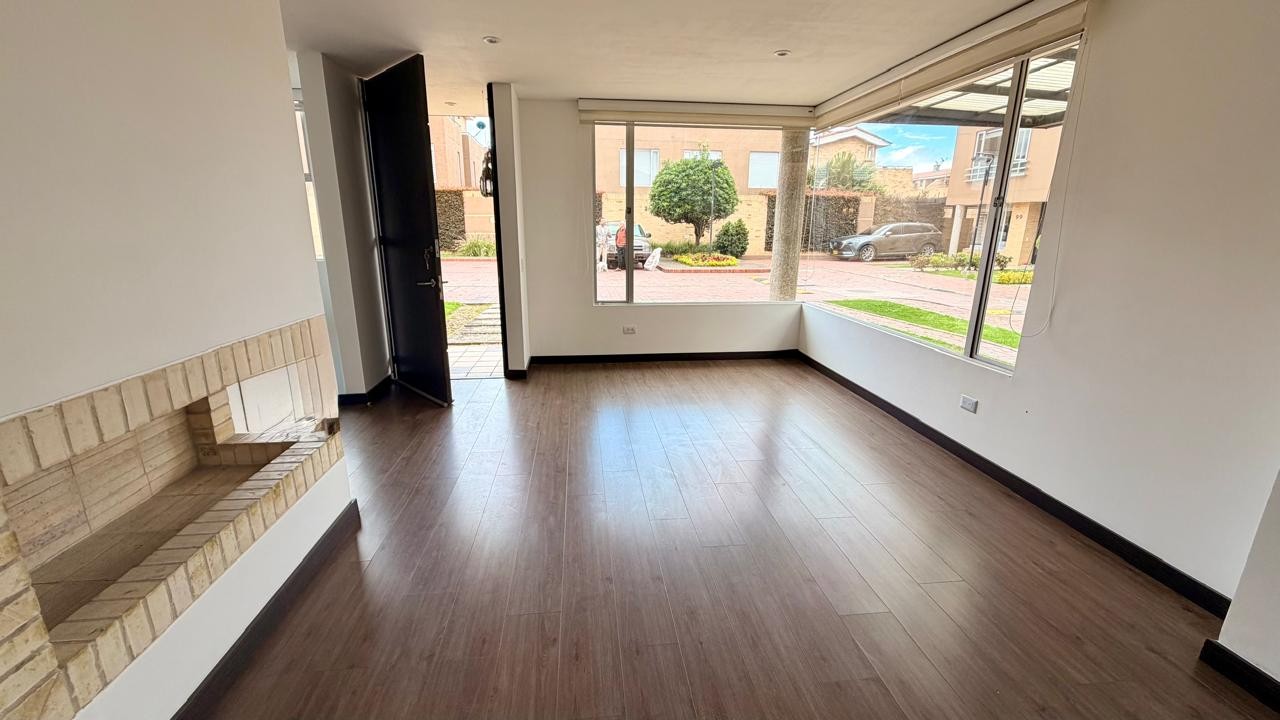 Casa en arriendo en Laura Vicuña, Chía · foto 5 de 24