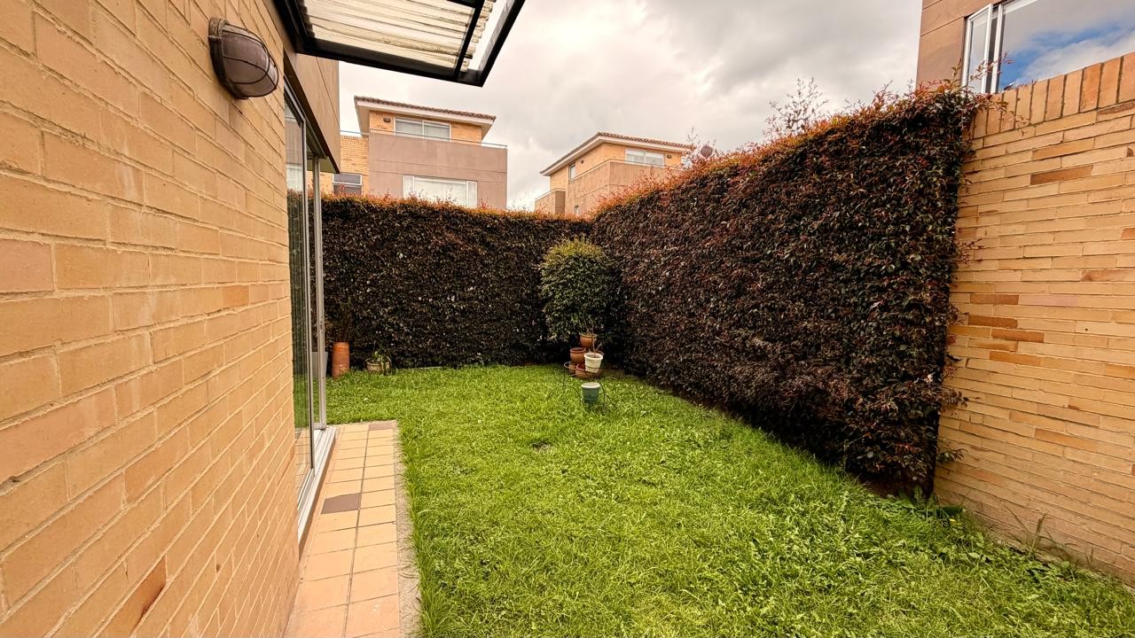 Casa en arriendo en Laura Vicuña, Chía · foto 9 de 24
