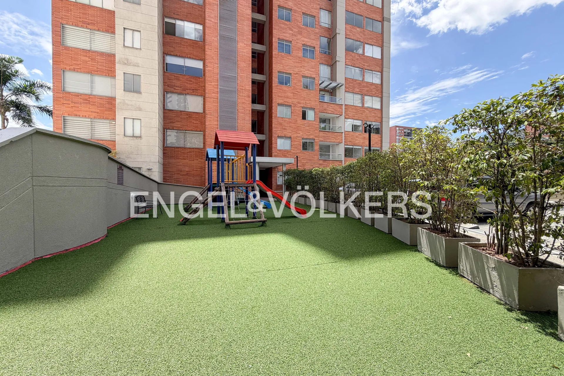 Apartamento en venta en Loma Del Chocho, Envigado · foto 16 de 17