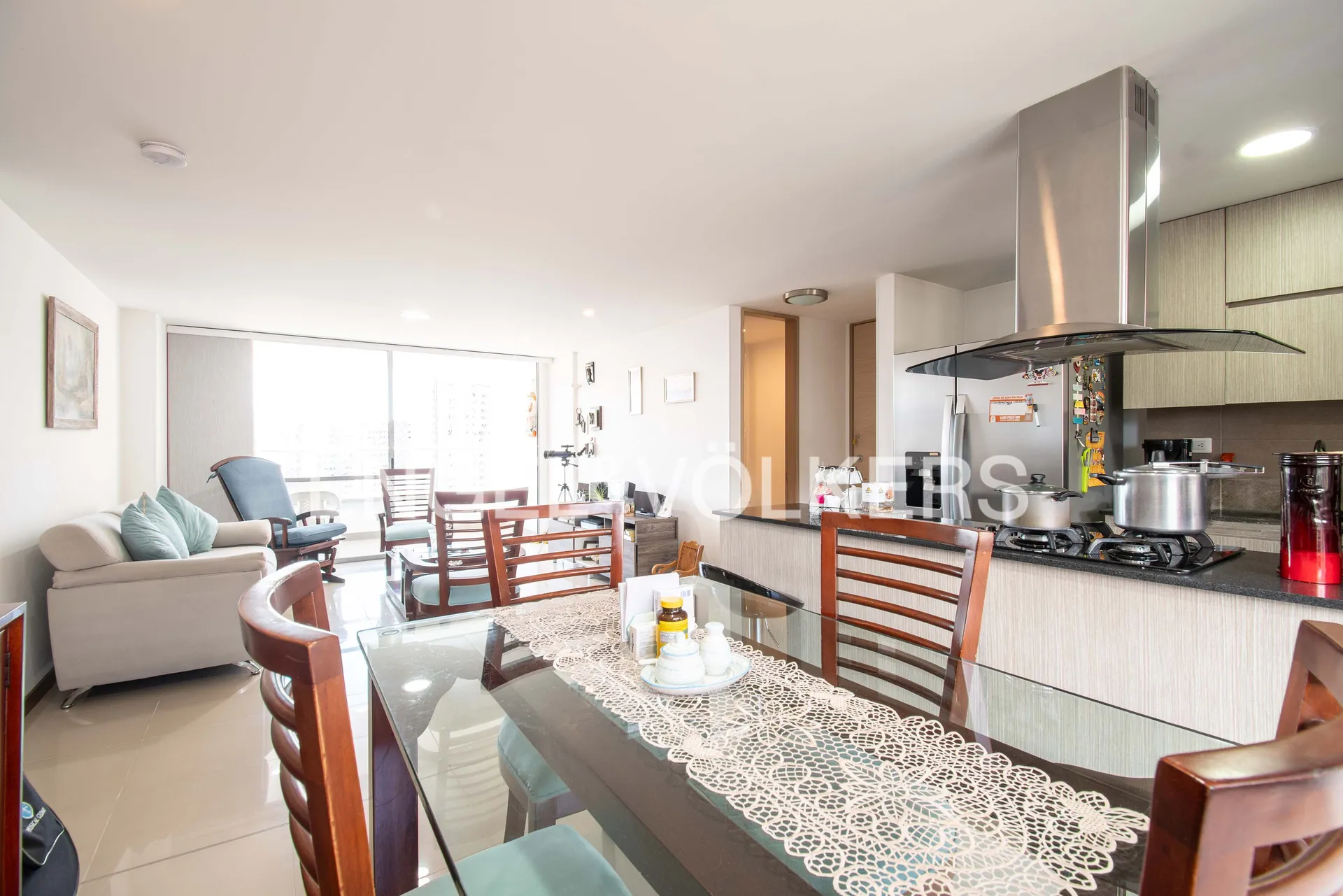 Apartamento en venta en Loma Del Chocho, Envigado · foto 3 de 17