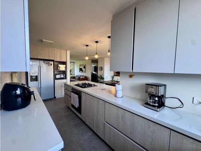 Apartamento en venta en La Frontera, Medellín · foto 10 de 24