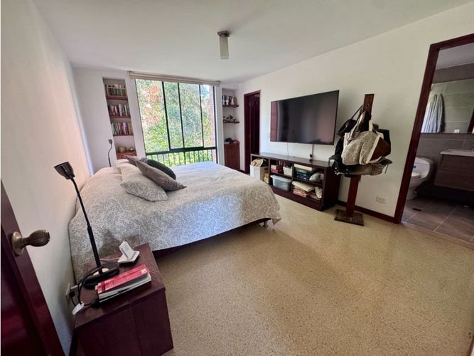 Apartamento en venta en La Frontera, Medellín · foto 14 de 24