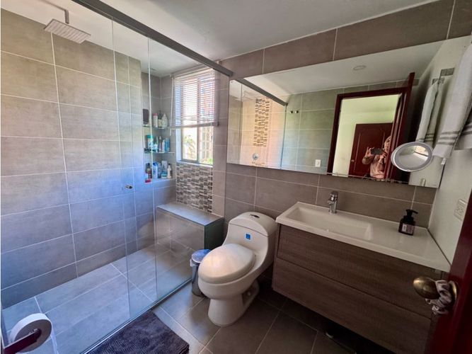 Apartamento en venta en La Frontera, Medellín · foto 15 de 24