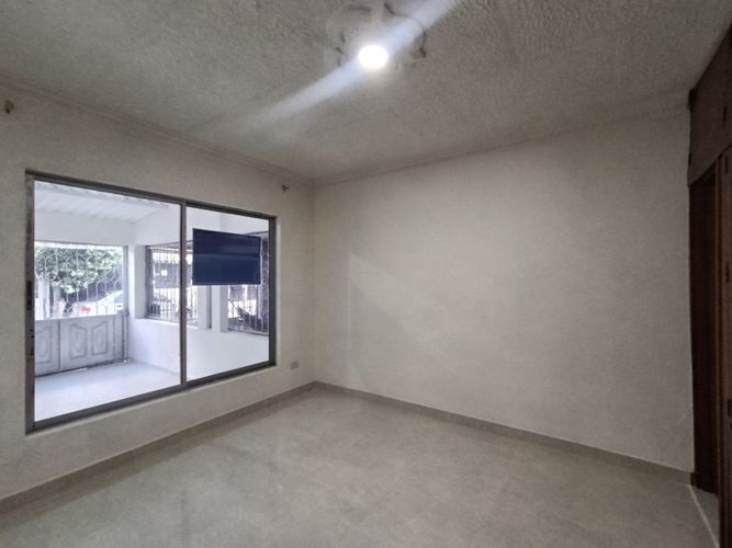 Casa de 5 alcobas en venta en Kilometro 8, Los Patios, 170 m² · foto 5 de 15