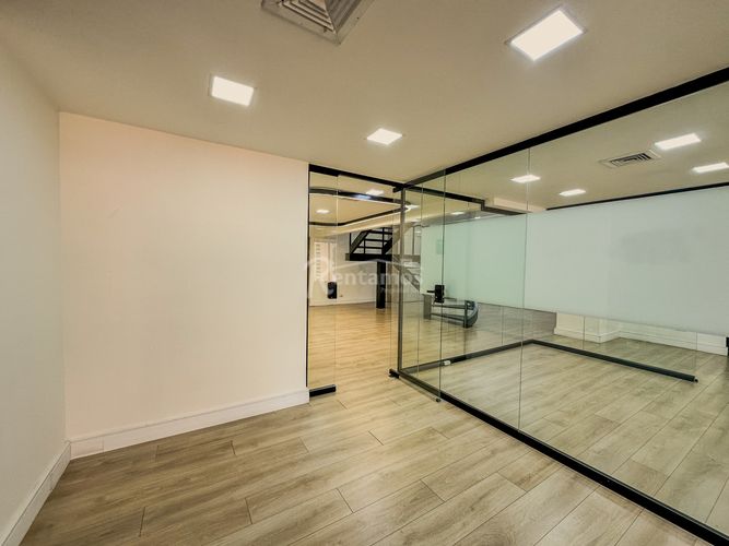 Oficina en arriendo en Milla De Oro, Medellín, 142 m² · foto 5 de 21