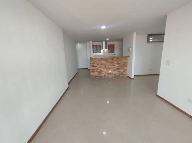Apartamento de 2 alcobas en arriendo en Aves Maria, Sabaneta, 85 m² · foto 2 de 19