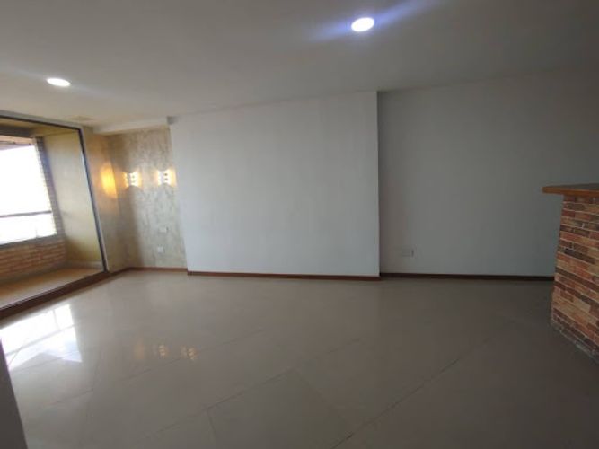 Apartamento de 2 alcobas en arriendo en Aves Maria, Sabaneta, 85 m² · foto 3 de 19