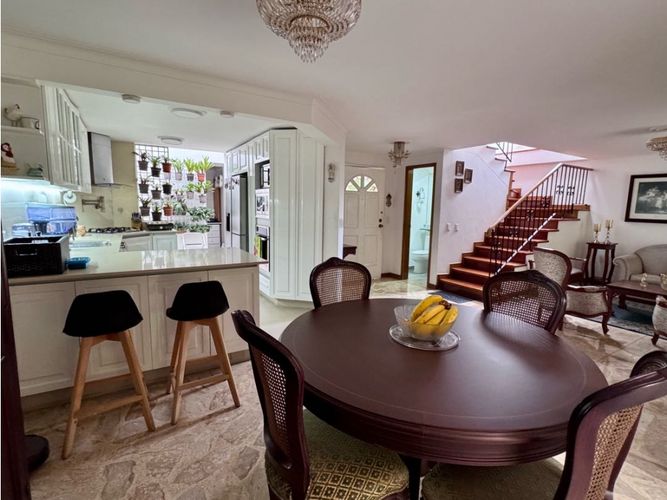 Casa de 3 alcobas en venta en La Pradera, Envigado, 163 m² · foto 7 de 24