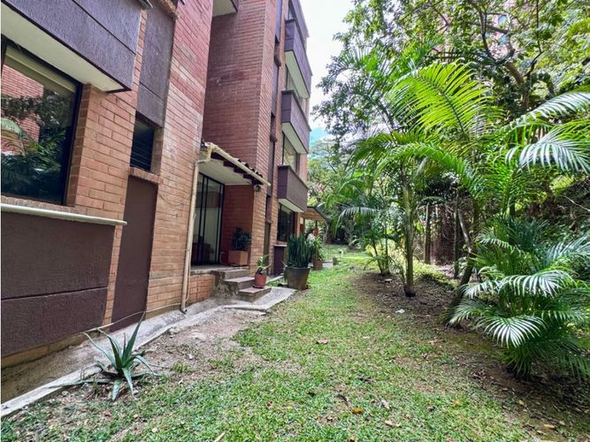 Apartamento de 4 alcobas en venta en San Lucas, Medellín, 280 m² · foto 5 de 24