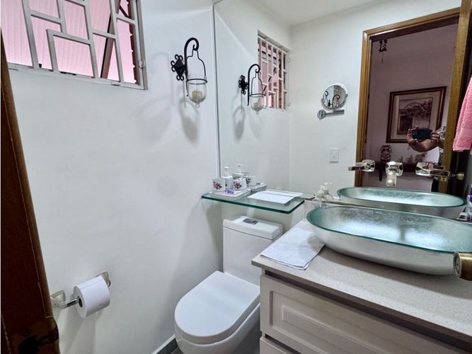 Casa de 3 alcobas en venta en La Pradera, Envigado, 163 m² · foto 18 de 24