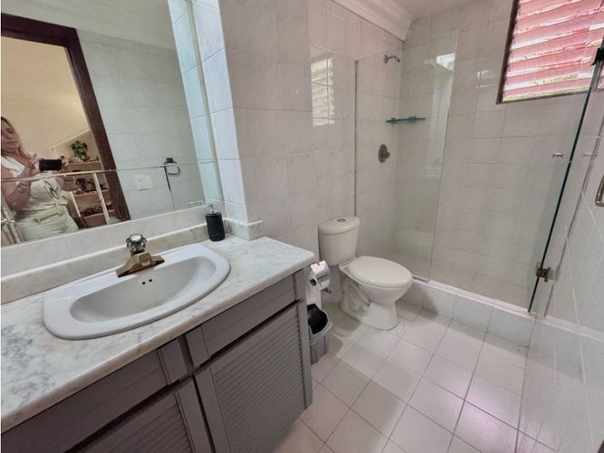 Apartamento de 4 alcobas en venta en San Lucas, Medellín, 280 m² · foto 21 de 24