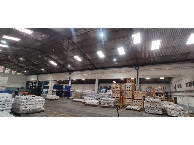 Bodega en venta en Restrepo Naranjo, Medellín, 3200 m² · foto 19 de 19