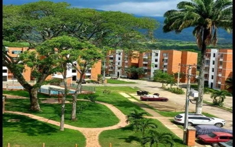 Apartamento de 3 alcobas en venta en Chico, Ibagué, 45 m² · foto 20 de 24