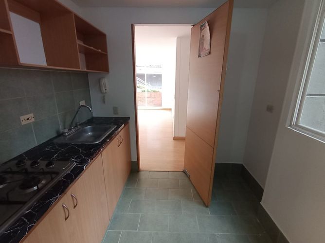 Apartamento de 3 alcobas en venta en San Francisco, Bogotá, 68 m² · foto 8 de 24