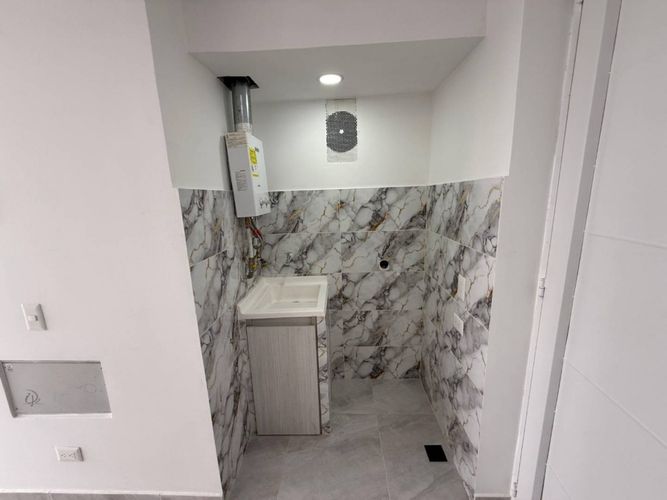 Apartaestudio en venta en Industrial Centenario, Bogotá, 30 m² · foto 17 de 17