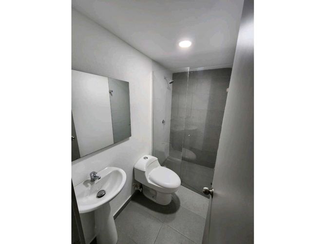 Apartamento de 3 alcobas en venta en La Milagrosa, La Ceja, 65 m² · foto 8 de 12