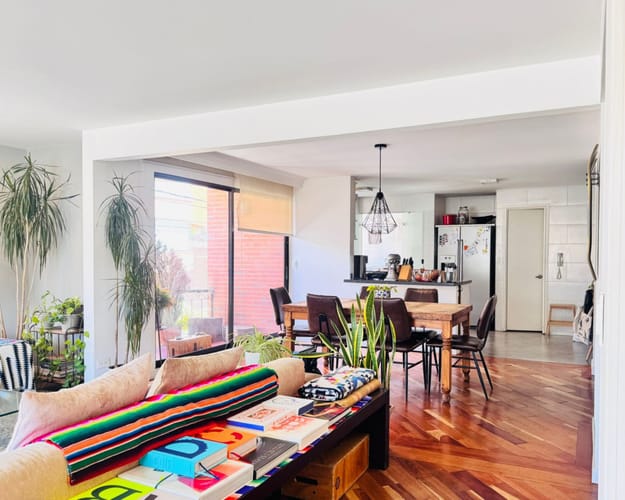 Apartamento de 3 alcobas en venta en Santa Barbara, Bogotá, 203 m² · foto 6 de 21