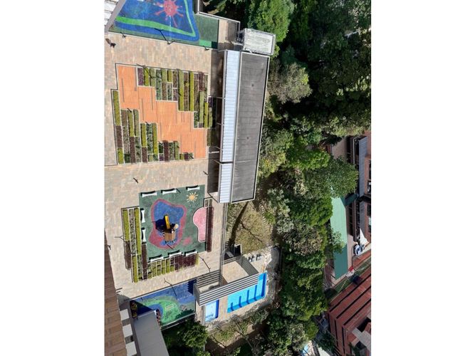 Apartamento de 3 alcobas en venta en La Tomatera, Medellín, 184 m² · foto 14 de 17