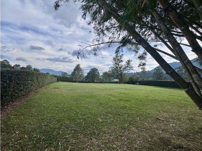 Lote en venta en La Ceja, 2633 m² · foto 3 de 15