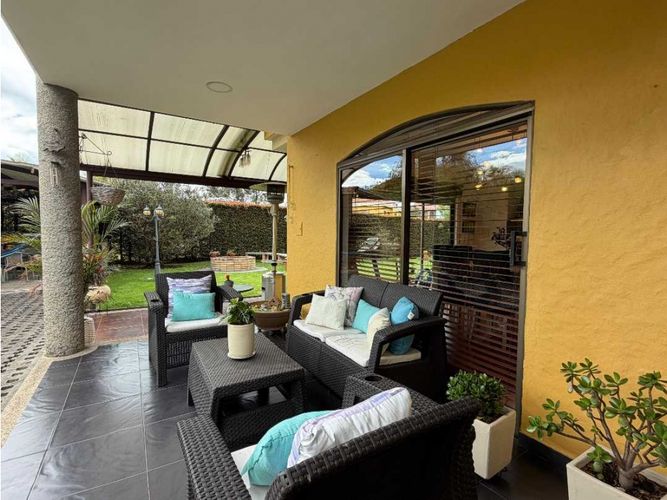 Casa de 4 alcobas en venta en Pueblo Viejo, Cota, 670 m² · foto 4 de 24