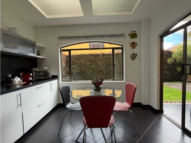 Casa de 4 alcobas en venta en Pueblo Viejo, Cota, 670 m² · foto 7 de 24