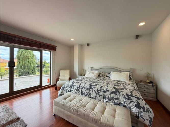 Casa de 4 alcobas en venta en Pueblo Viejo, Cota, 670 m² · foto 23 de 24