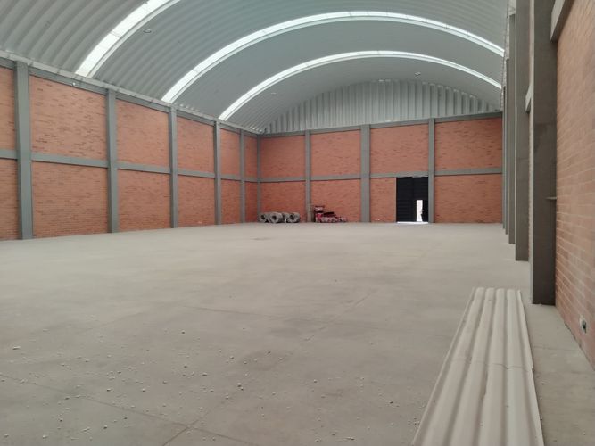 Bodega en arriendo en Zona Centro, Madrid, 1859 m² · foto 5 de 24