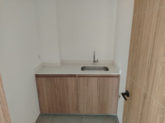 Bodega en arriendo en Zona Centro, Madrid, 1859 m² · foto 20 de 24