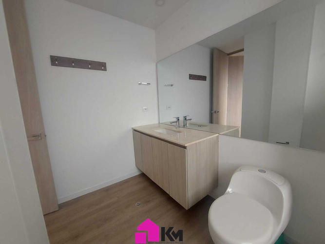 Apartamento de 1 alcoba en venta en Escuela De Infanteria, Bogotá, 62 m² · foto 20 de 24