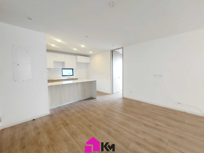 Apartamento de 1 alcoba en venta en Escuela De Infanteria, Bogotá, 62 m² · foto 3 de 24