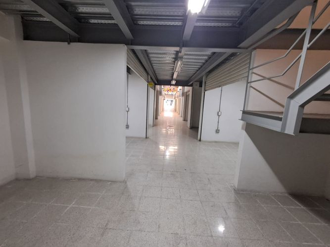 Bodega en arriendo en Zona Centro, Envigado, 300 m² · foto 4 de 8