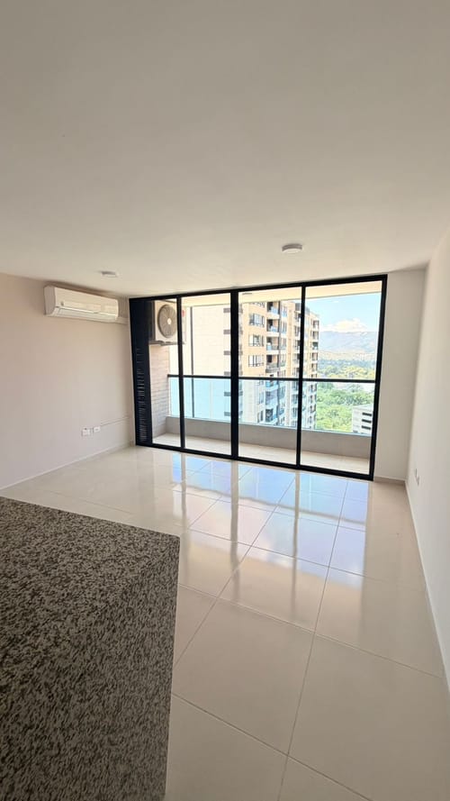 Apartamento de 3 alcobas en venta en El Bosque, Bucaramanga, 80 m² · foto 3 de 19