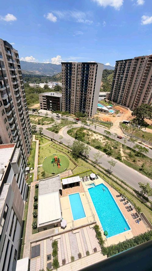Apartamento de 3 alcobas en venta en El Bosque, Bucaramanga, 80 m² · foto 6 de 19