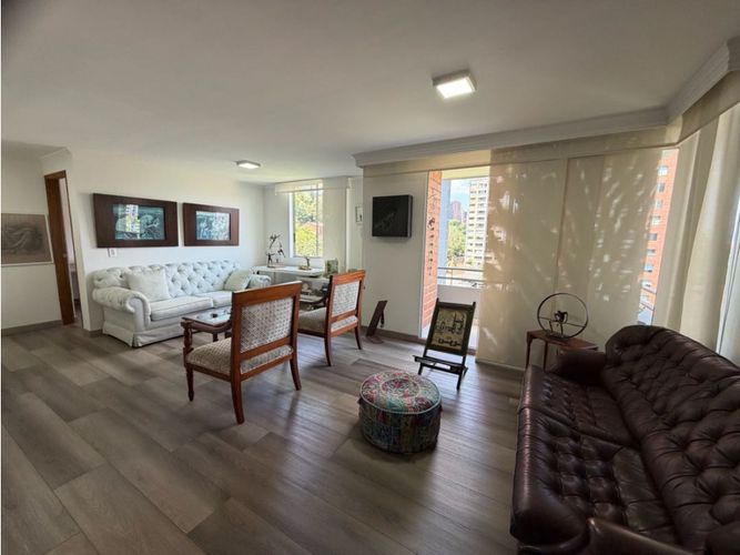 Apartamento de 2 alcobas en venta en Transversal Inferior, Medellín, 95 m² · foto 3 de 13