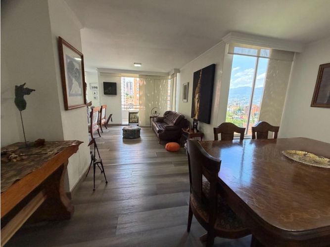 Apartamento de 2 alcobas en venta en Transversal Inferior, Medellín, 95 m² · foto 9 de 13
