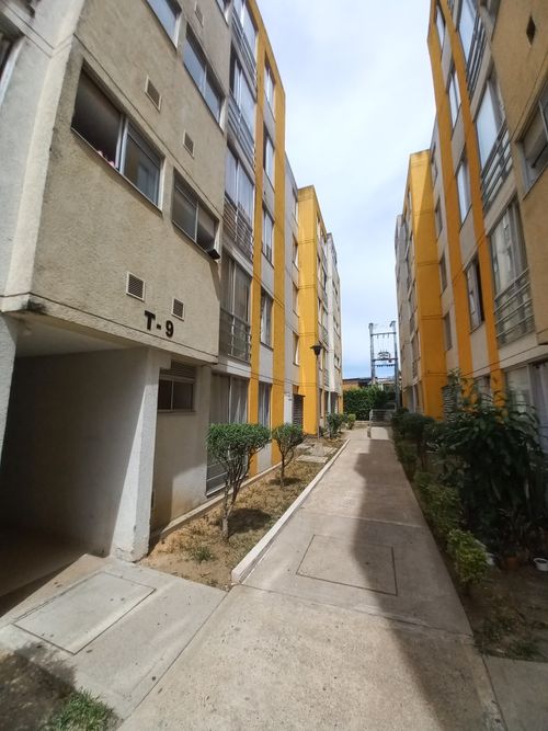 Apartamento de 3 alcobas en venta en Ub. Comfatolima, Ibagué, 42 m² · foto 5 de 24
