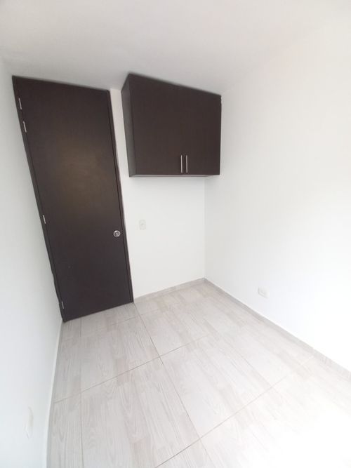 Apartamento de 3 alcobas en venta en Ub. Comfatolima, Ibagué, 42 m² · foto 12 de 24