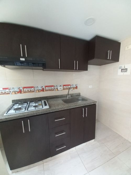 Apartamento de 3 alcobas en venta en Ub. Comfatolima, Ibagué, 42 m² · foto 17 de 24
